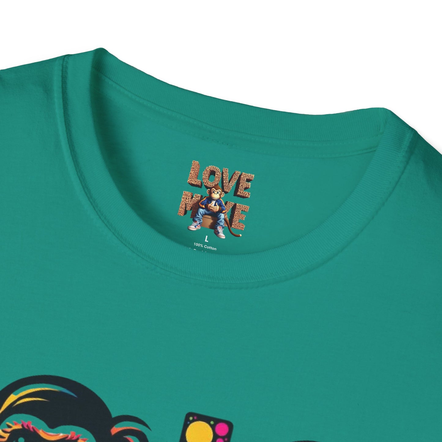 T-Shirt Love Monkey - Unisex Softstyle Casual Wear, Fashionable & Unique Gift for Friends, Family, Birthdays and More