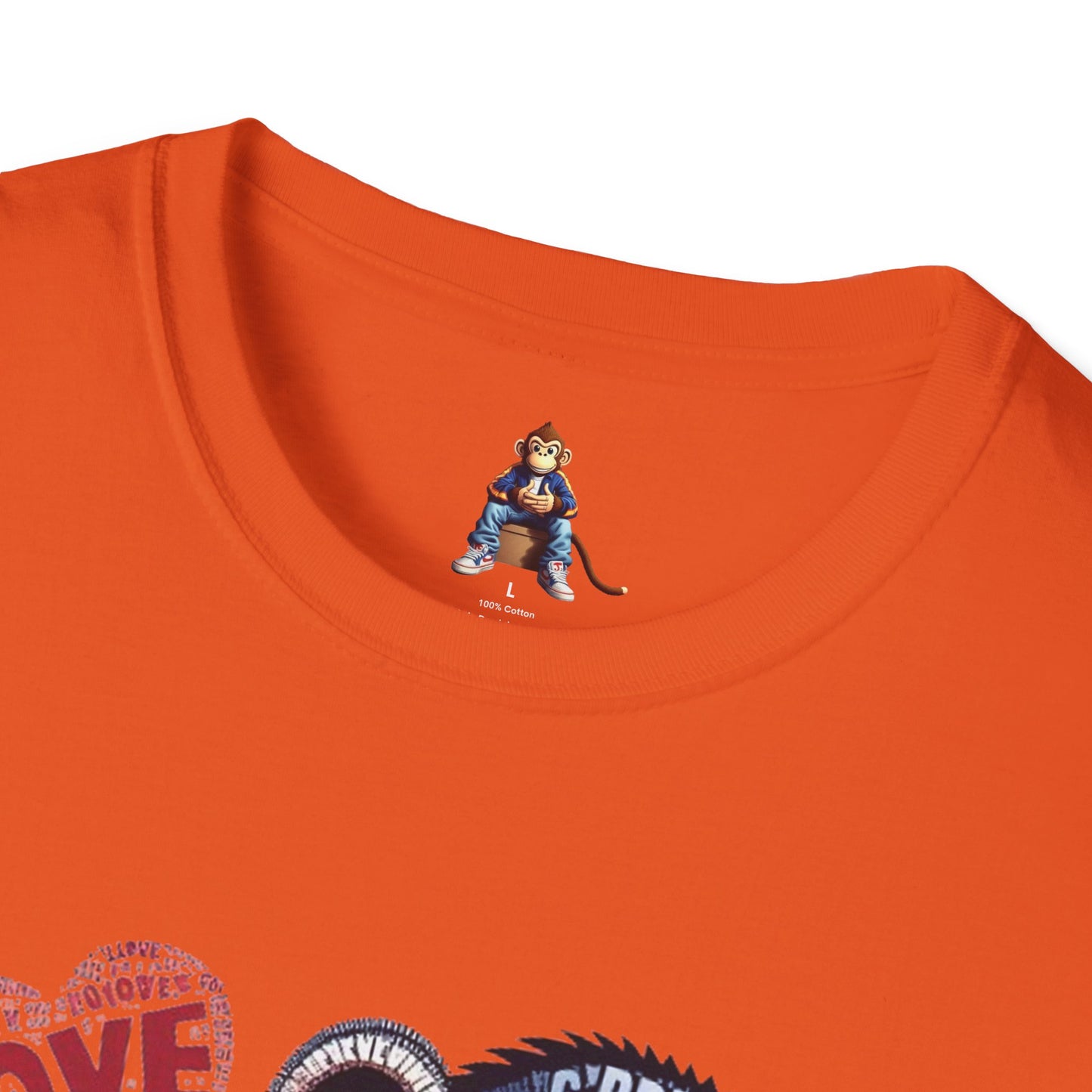 T-Shirt Love Monkey - Cool, Stylish & Trendy Unisex Softstyle Tee for Casual Wear, Perfect Gift for Friends and Family