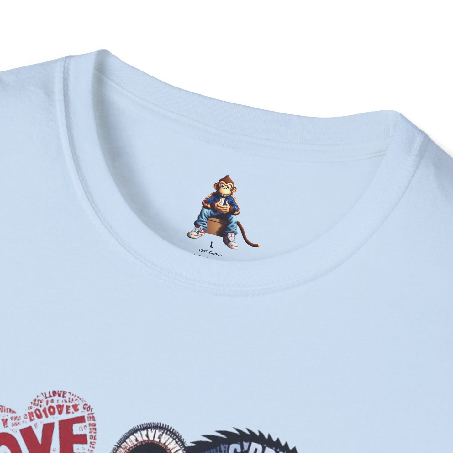T-Shirt Love Monkey - Cool, Stylish & Trendy Unisex Softstyle Tee for Casual Wear, Perfect Gift for Friends and Family