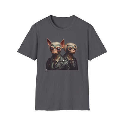 T-Shirt Alien Dog Bounty Hunter, Unique Sci-Fi Graphic Tee, Perfect for Casual Wear, Awesome Birthday Gift for Geeks