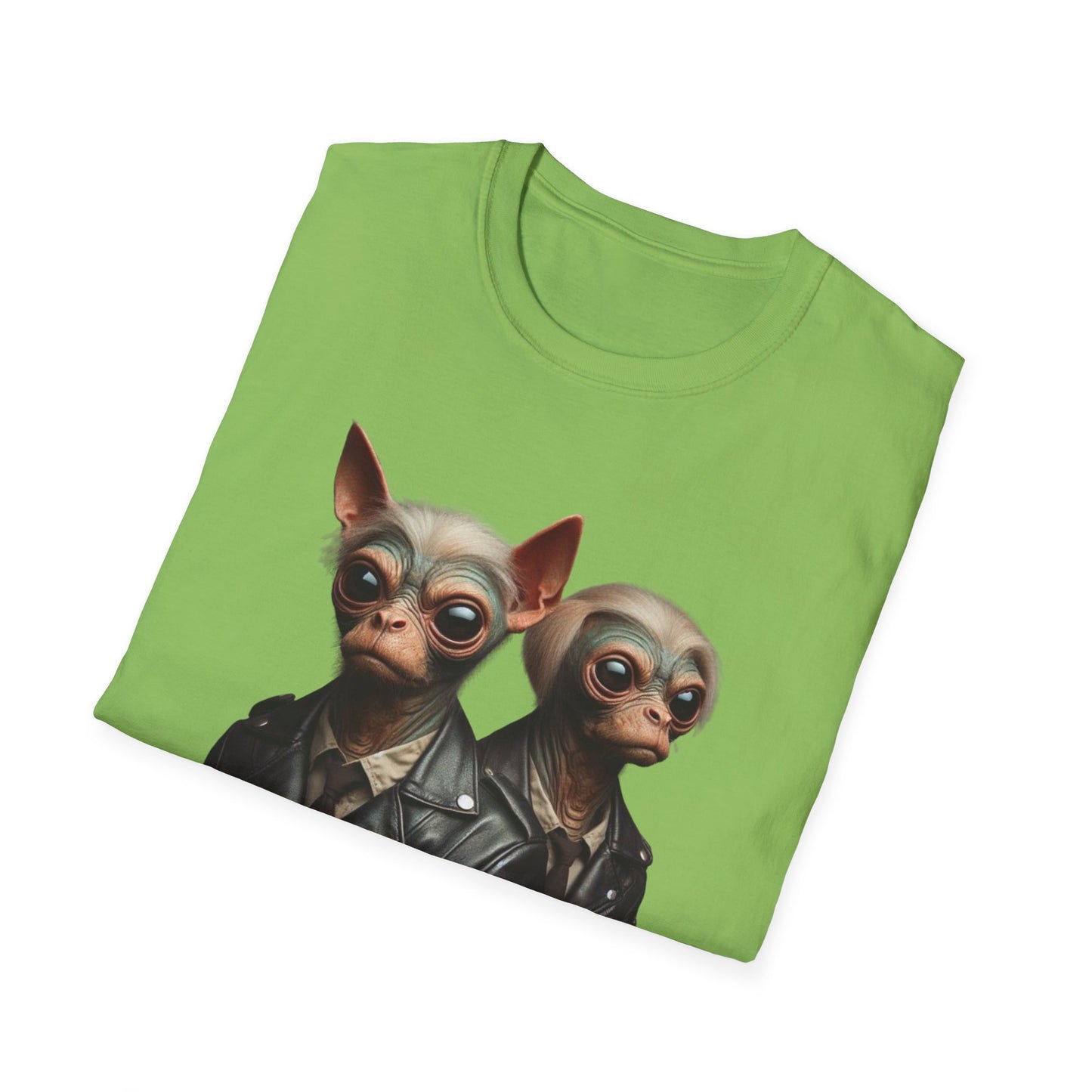 T-Shirt Alien Dog Bounty Hunter, Unique Sci-Fi Graphic Tee, Perfect for Casual Wear, Awesome Birthday Gift for Geeks