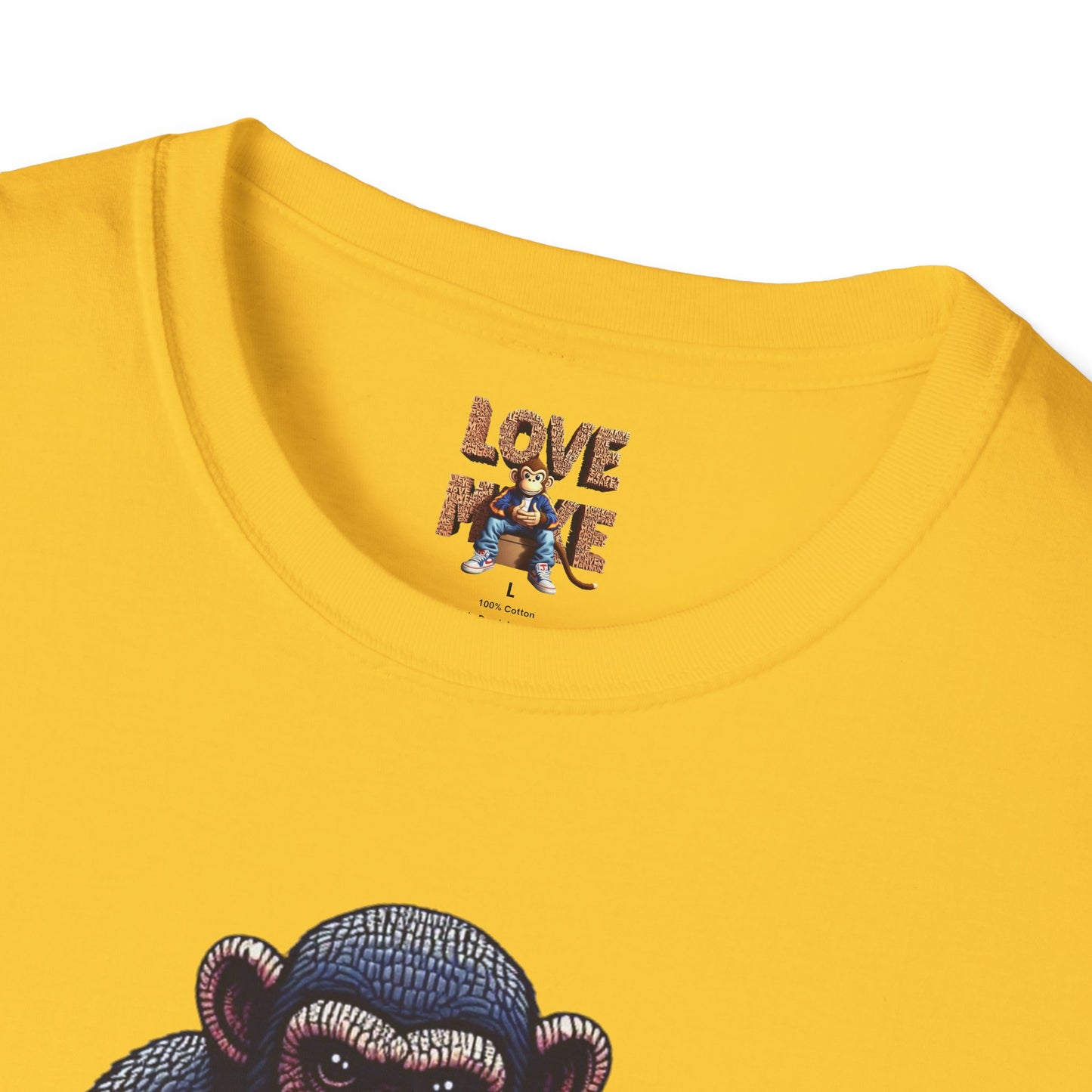 T-shirt - Funky & Stylish Love Monkey Design, Casual Wear for Trendy Fashion Lovers, Perfect Gift for Friends