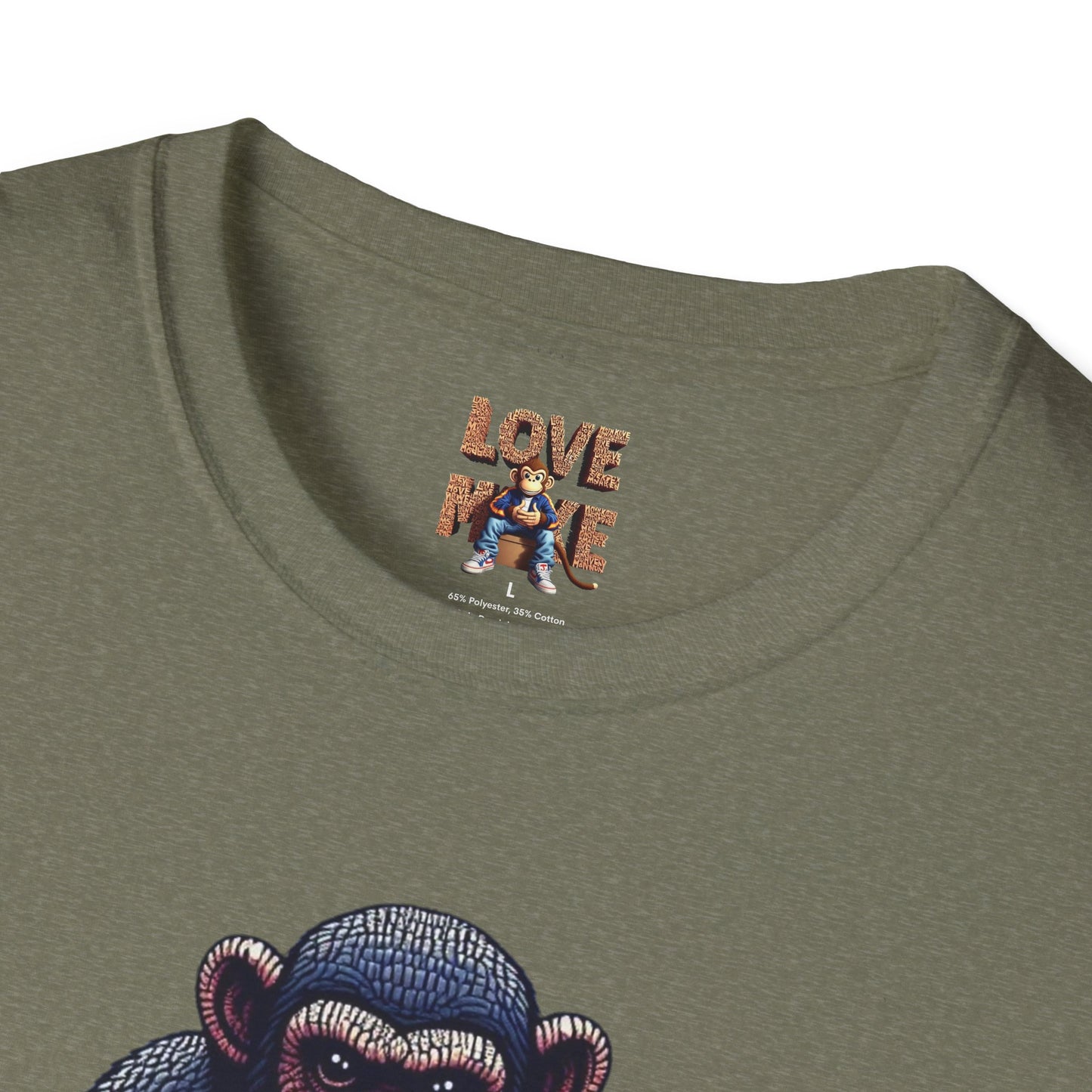 T-shirt - Funky & Stylish Love Monkey Design, Casual Wear for Trendy Fashion Lovers, Perfect Gift for Friends