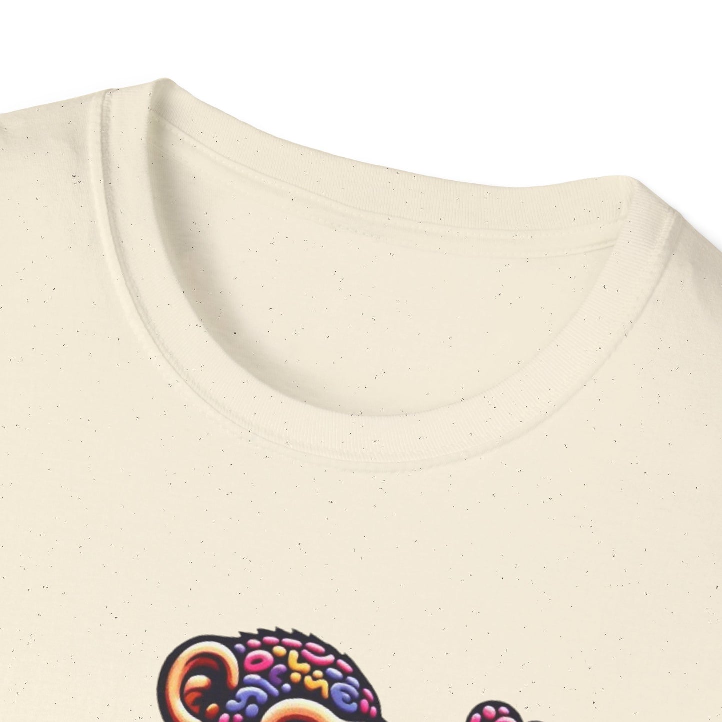 T-Shirt Love Monkey - Cool & Stylish Unisex Softstyle Tee for Casual Wear, Perfect Gift for Friends and Family