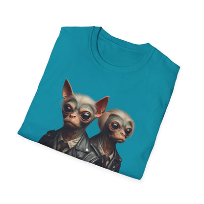 T-Shirt Alien Dog Bounty Hunter, Unique Sci-Fi Graphic Tee, Perfect for Casual Wear, Awesome Birthday Gift for Geeks