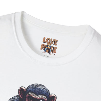 T-shirt - Funky & Stylish Love Monkey Design, Casual Wear for Trendy Fashion Lovers, Perfect Gift for Friends
