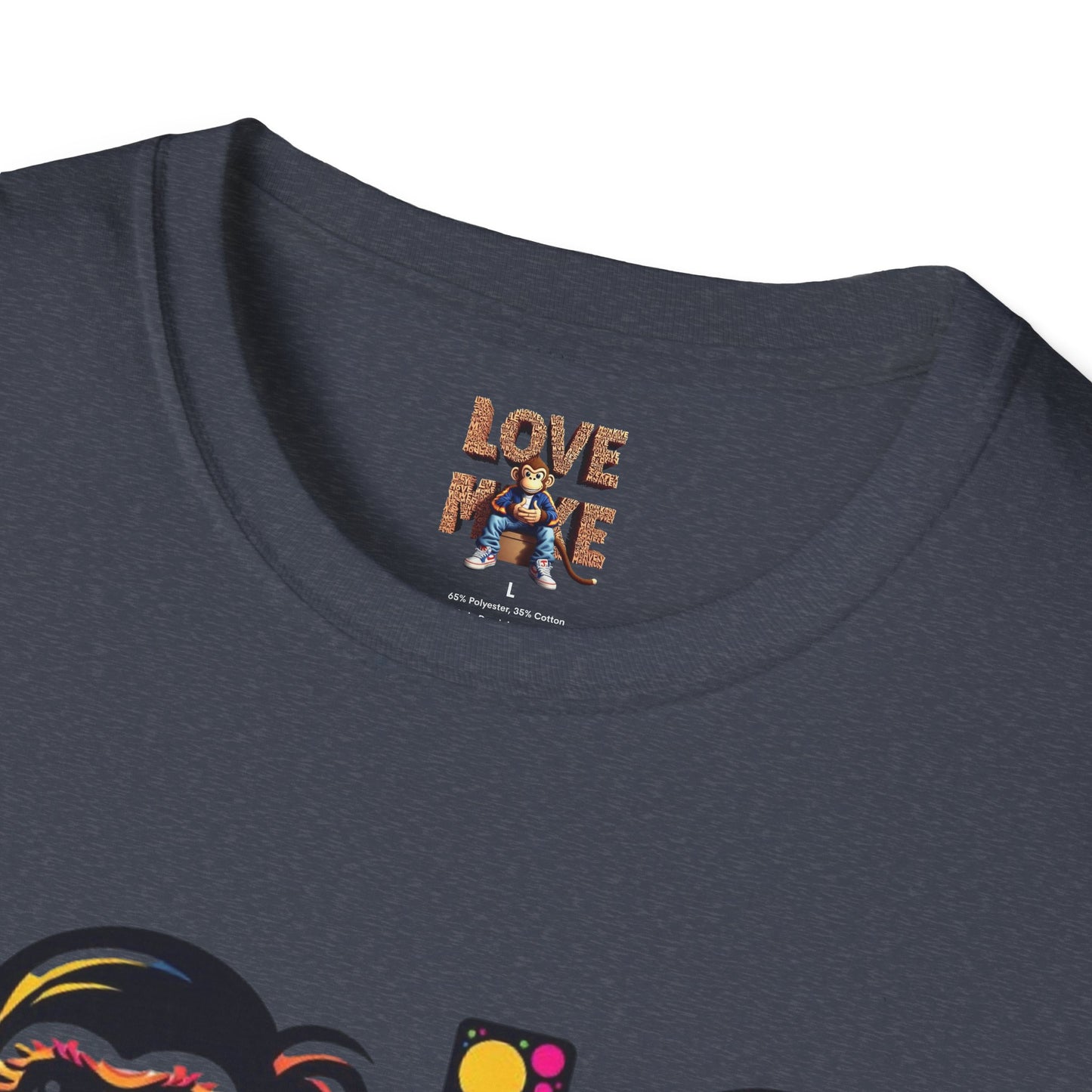 T-Shirt Love Monkey - Unisex Softstyle Casual Wear, Fashionable & Unique Gift for Friends, Family, Birthdays and More