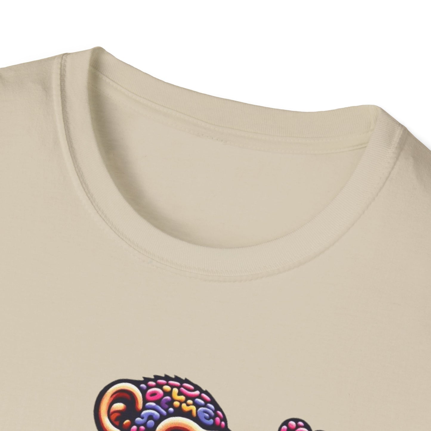 T-Shirt Love Monkey - Cool & Stylish Unisex Softstyle Tee for Casual Wear, Perfect Gift for Friends and Family