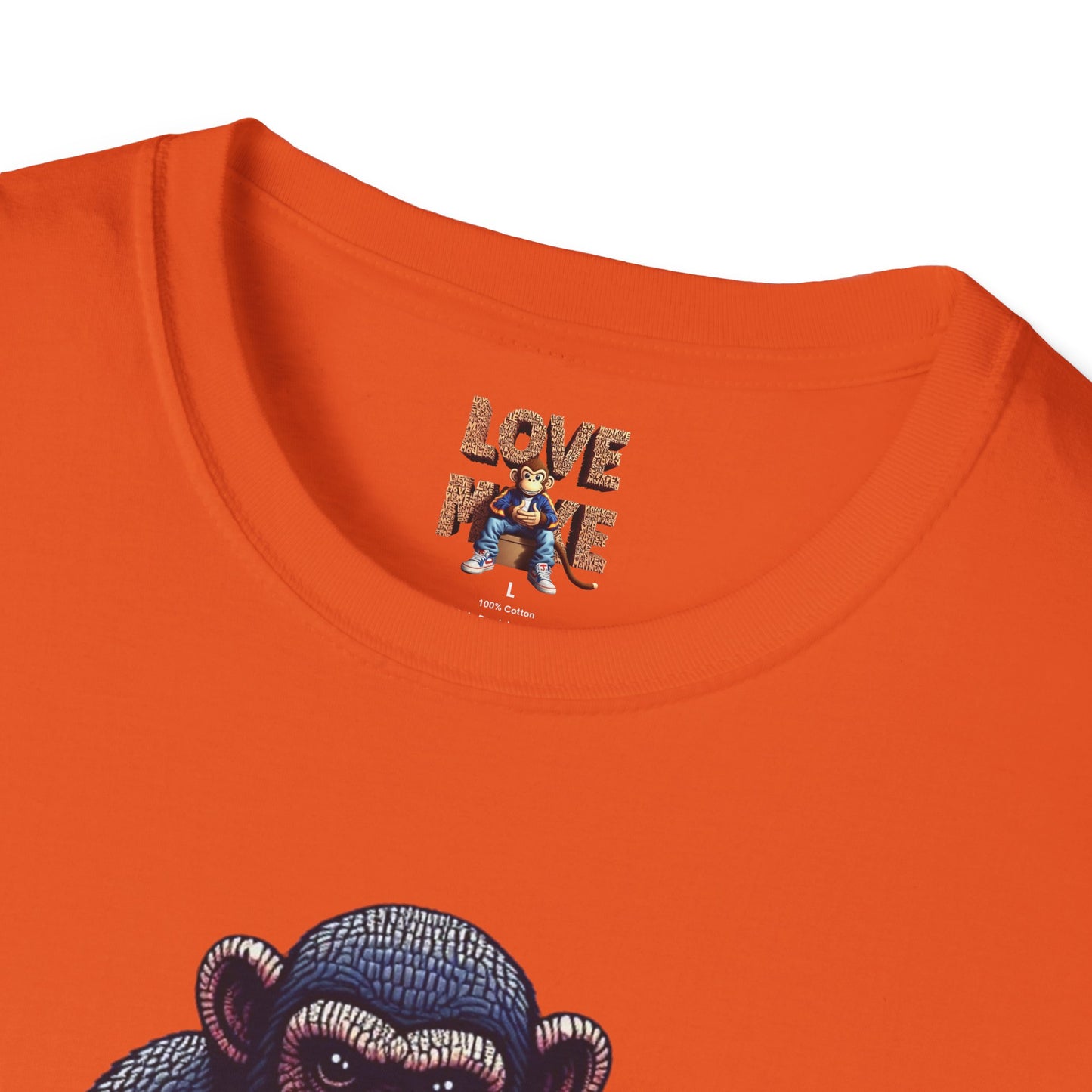 T-shirt - Funky & Stylish Love Monkey Design, Casual Wear for Trendy Fashion Lovers, Perfect Gift for Friends