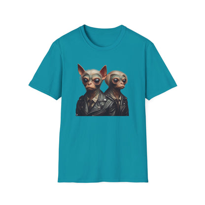 T-Shirt Alien Dog Bounty Hunter, Unique Sci-Fi Graphic Tee, Perfect for Casual Wear, Awesome Birthday Gift for Geeks