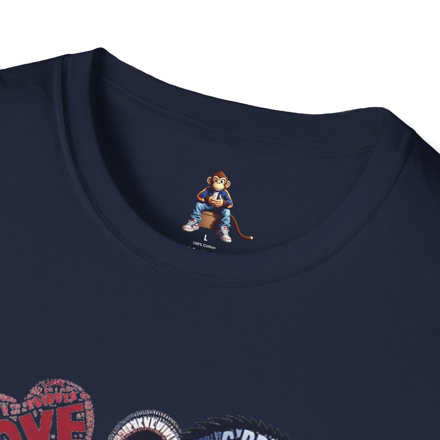 T-Shirt Love Monkey - Cool, Stylish & Trendy Unisex Softstyle Tee for Casual Wear, Perfect Gift for Friends and Family